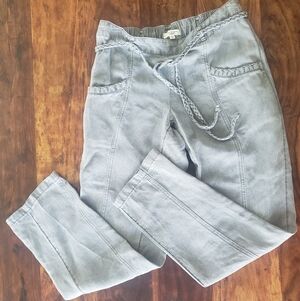 Max Studio London Linen  Light Gray Pants with Braided Belt
